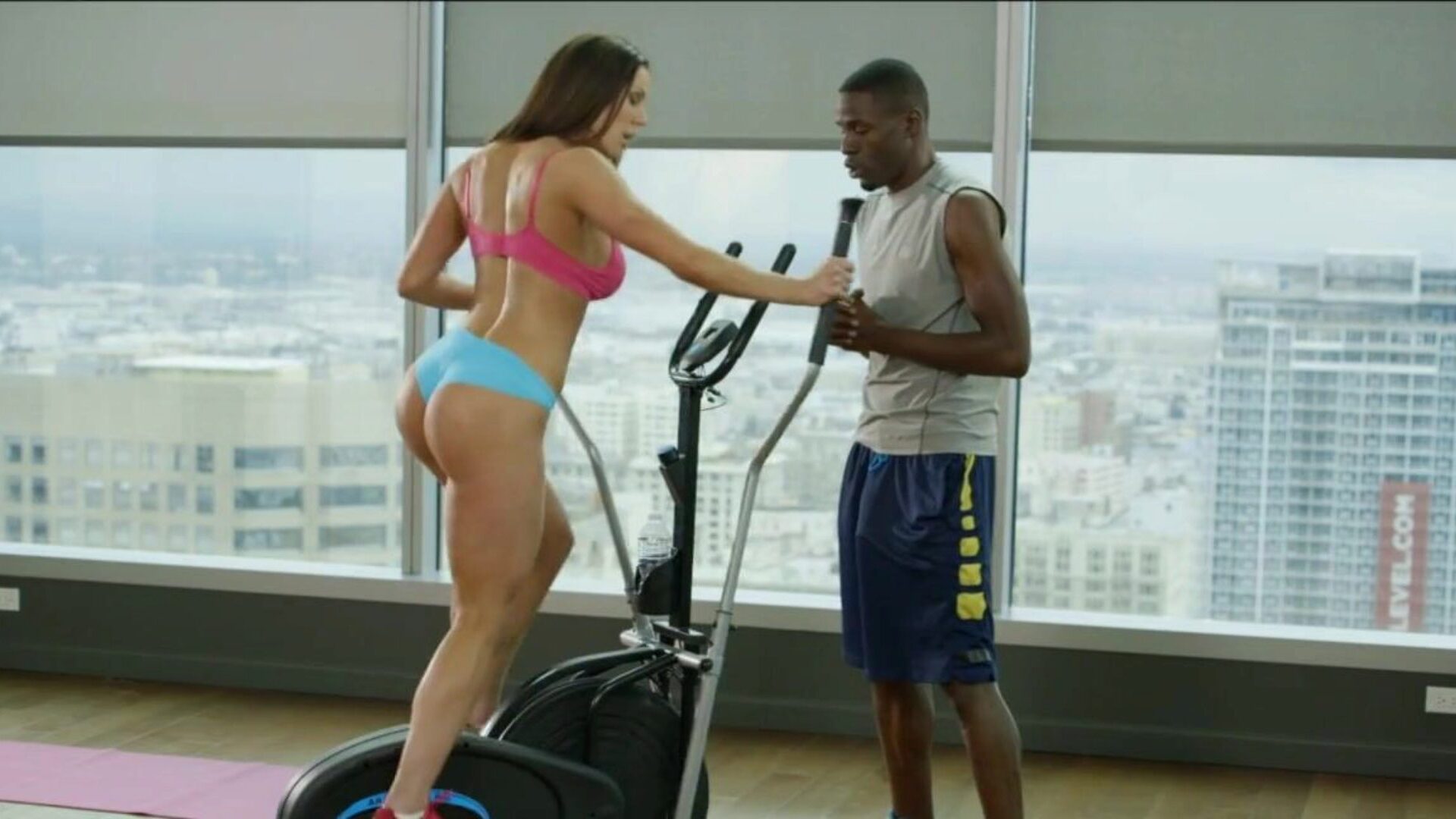 BLACKED Fitness Babe Kendra Lust Loves Huge Black Cock